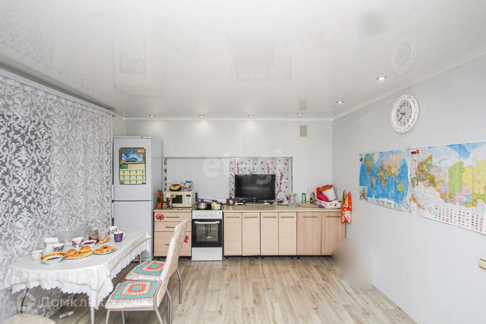 Продаётся 1-комнатная квартира, 48.6 м²
