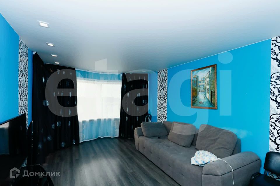 Продаётся 1-комнатная квартира, 38 м²