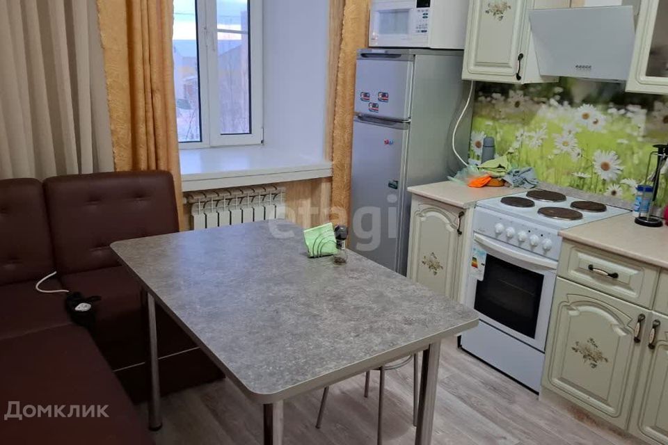 Продаётся 1-комнатная квартира, 37.4 м²