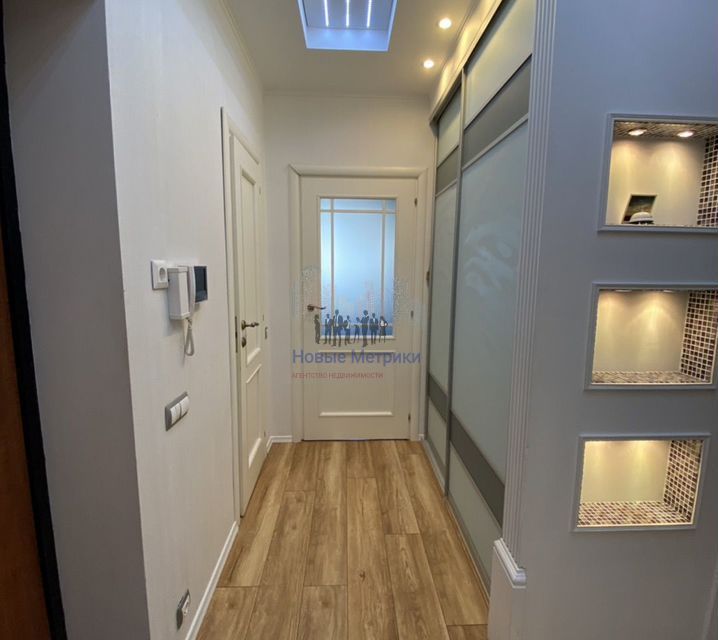 Продаётся 4-комнатная квартира, 92 м²