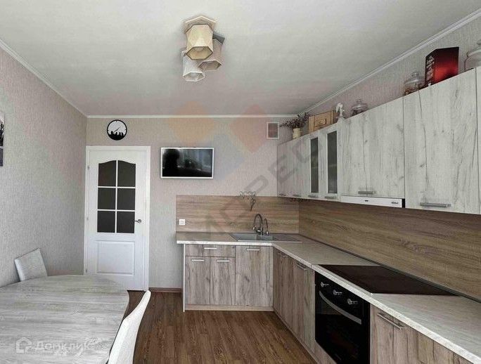 Продаётся 1-комнатная квартира, 38 м²