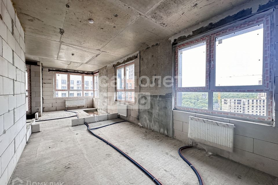 Продаётся 5-комнатная квартира, 109.4 м²