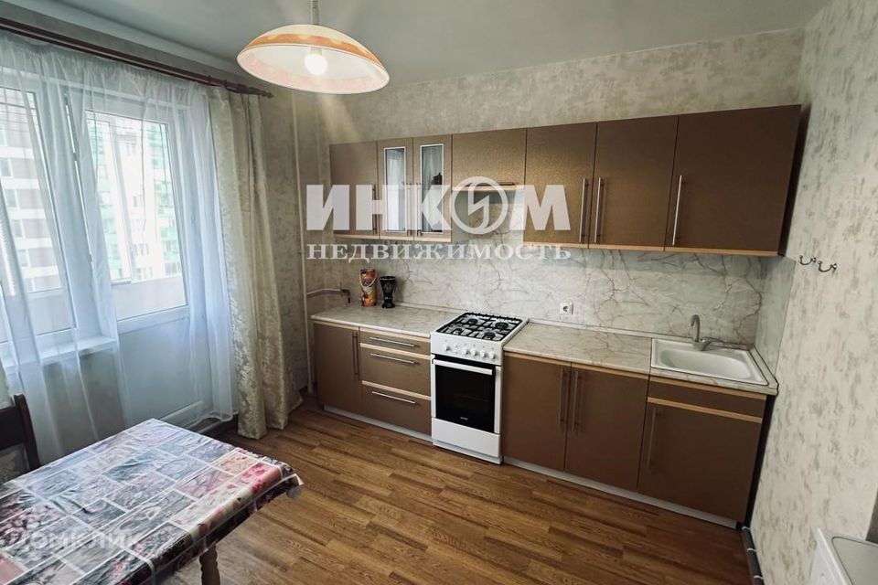 Сдаётся 1-комнатная квартира, 43 м²