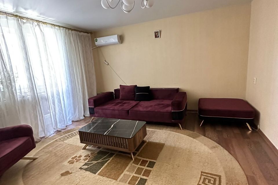 Продаётся 4-комнатная квартира, 84 м²