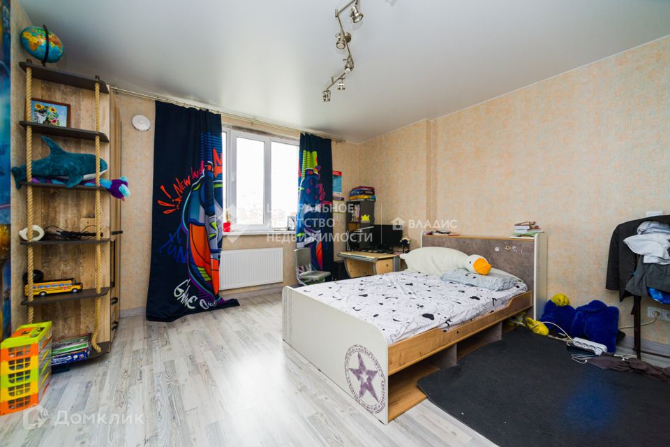 Продаётся 3-комнатная квартира, 93 м²
