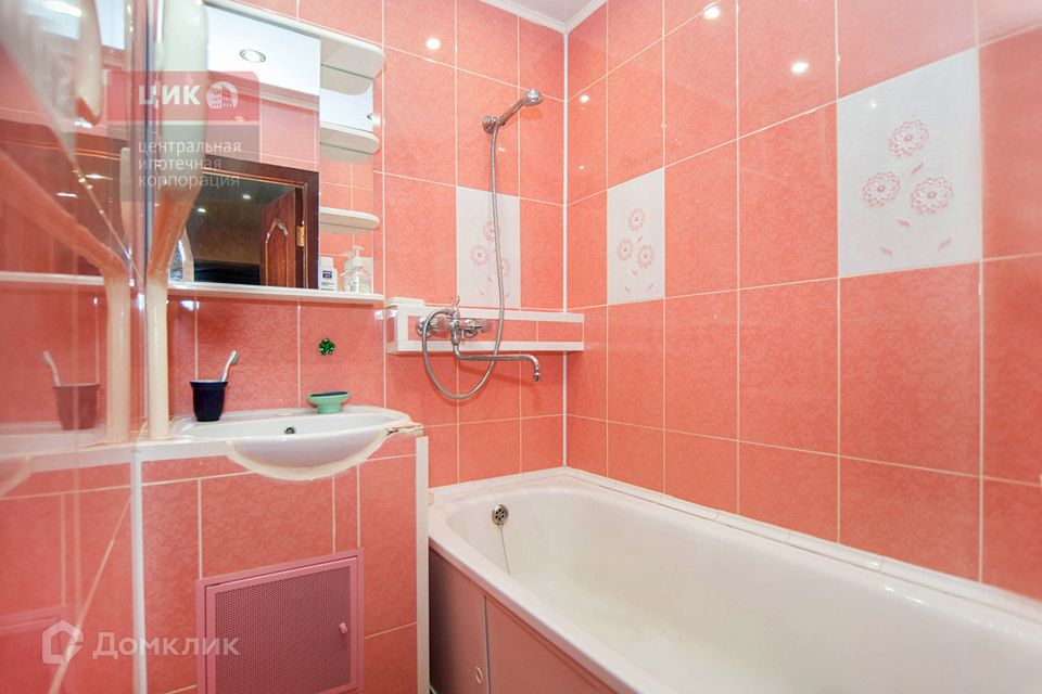 Продаётся 2-комнатная квартира, 52 м²