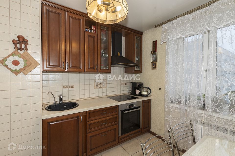Продаётся 3-комнатная квартира, 70.5 м²
