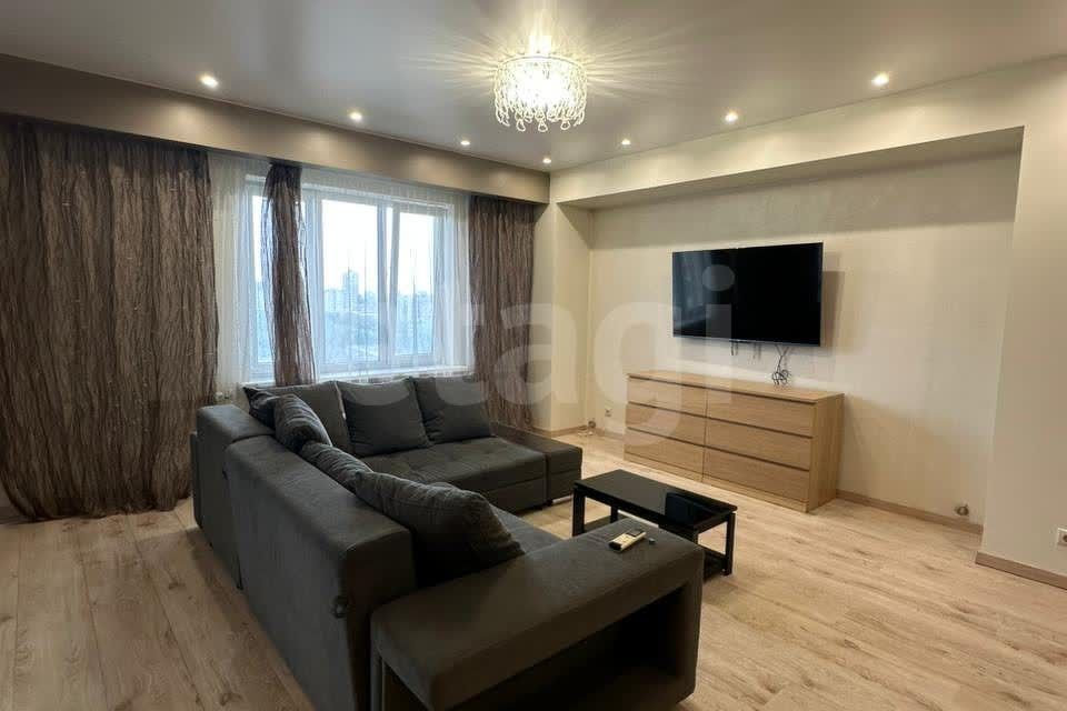 Сдаётся 3-комнатная квартира, 106 м²