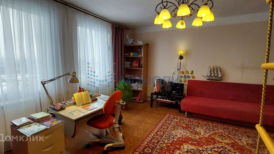 Продаётся 2-комнатная квартира, 100.4 м²