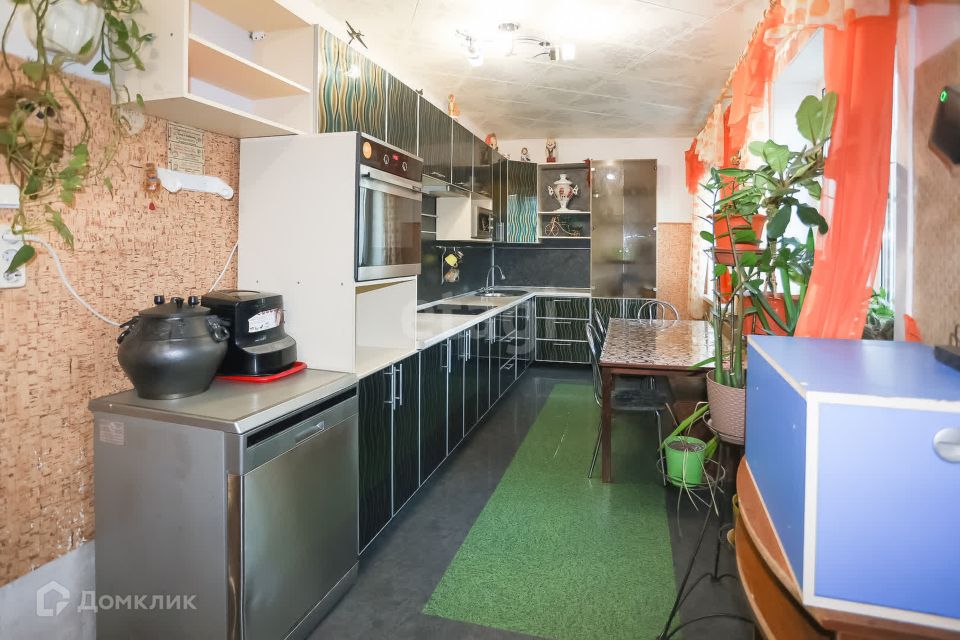 Продаётся 4-комнатная квартира, 116.7 м²