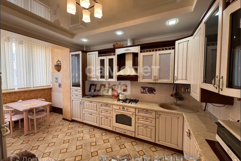 Продаётся 2-комнатная квартира, 78 м²