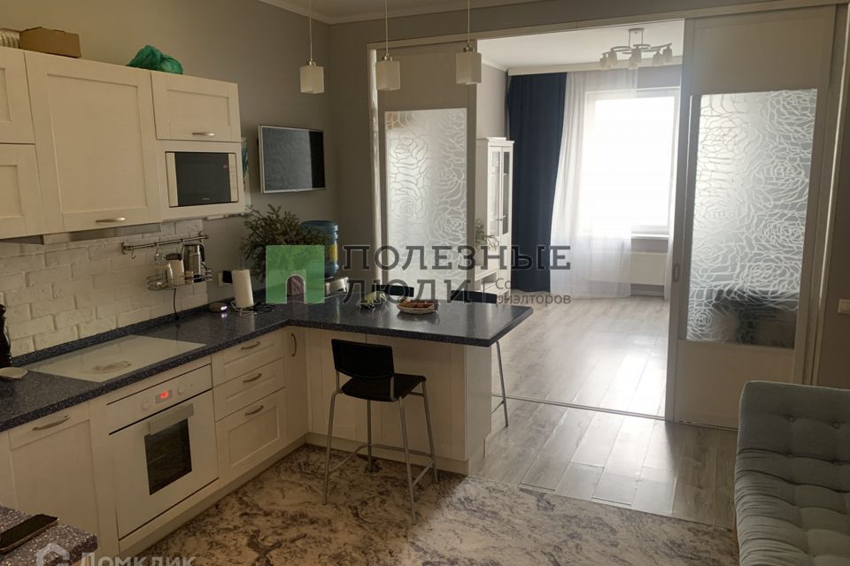 Продаётся 3-комнатная квартира, 96 м²