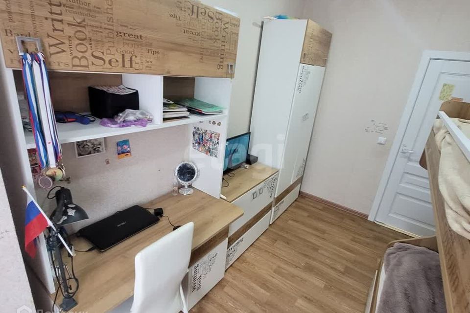 Продаётся 3-комнатная квартира, 67.2 м²