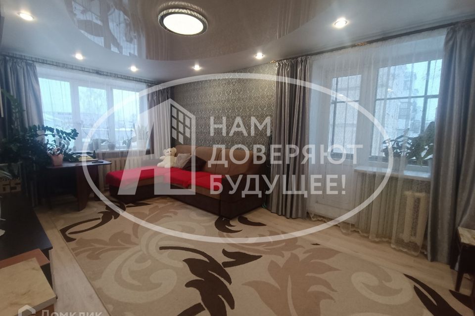 Продаётся 4-комнатная квартира, 70.7 м²