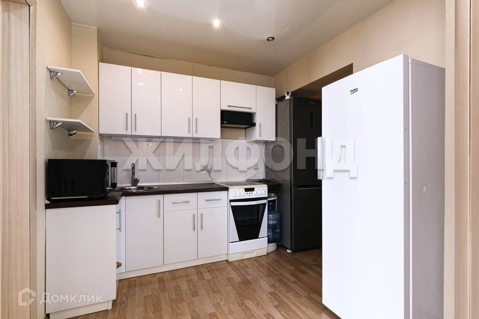Продаётся 1-комнатная квартира, 39.8 м²