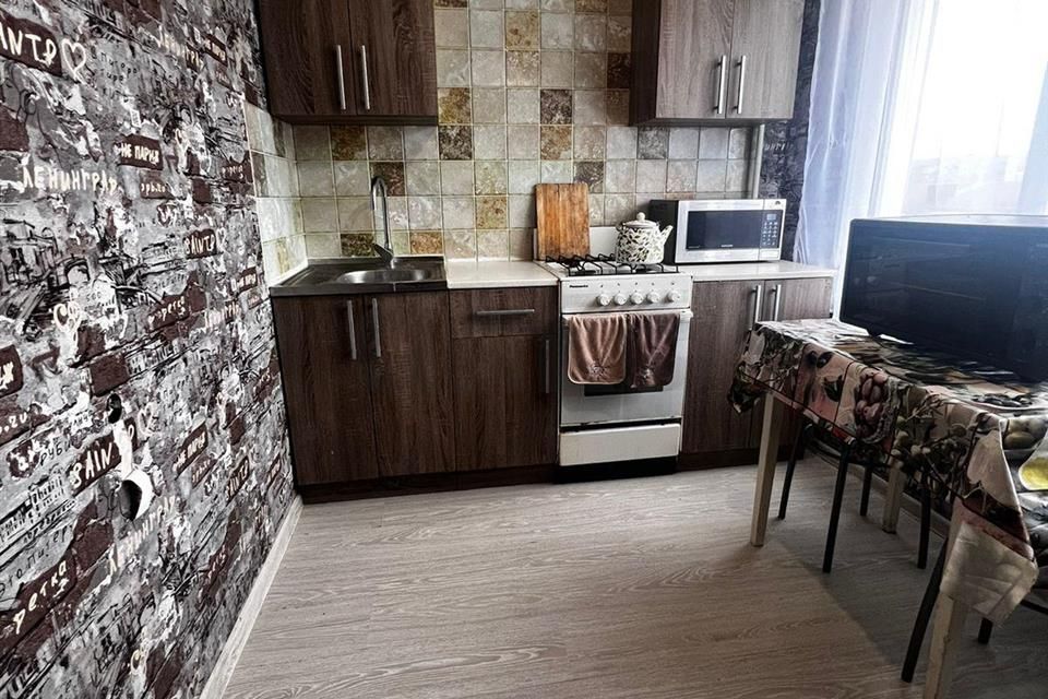 Продаётся 3-комнатная квартира, 65 м²