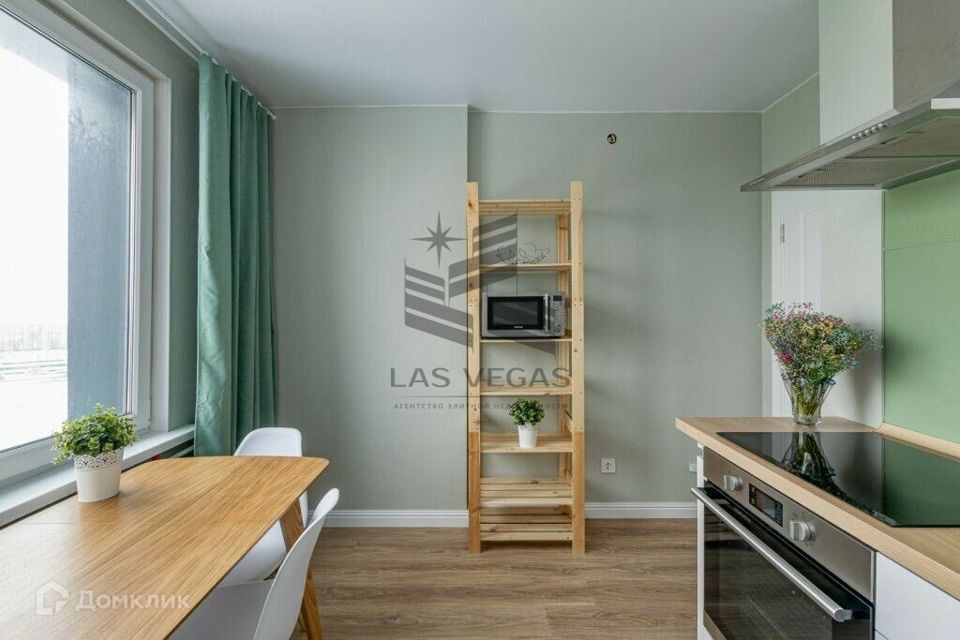 Сдаётся 2-комнатная квартира, 55 м²