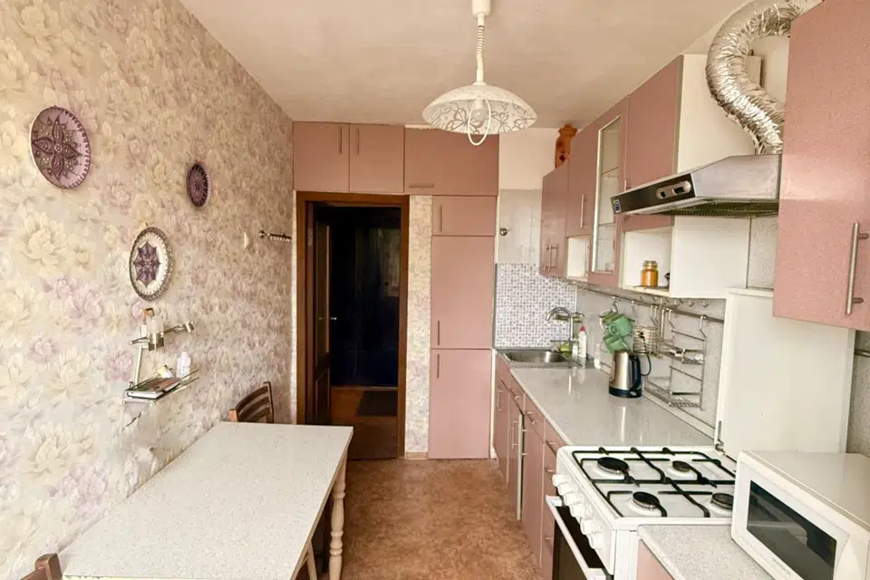 Продаётся 3-комнатная квартира, 62.7 м²