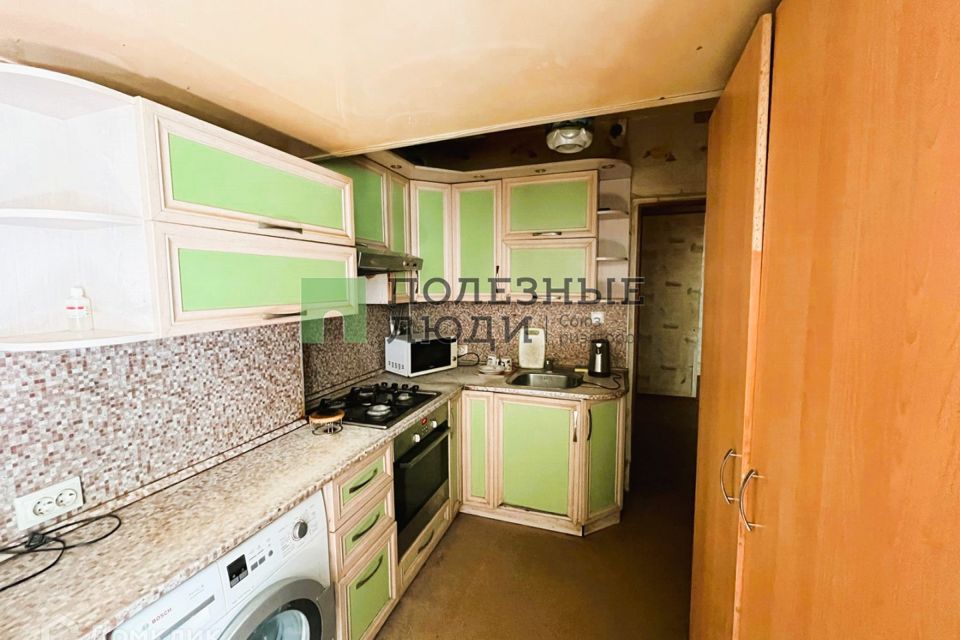 Продаётся 4-комнатная квартира, 69.1 м²
