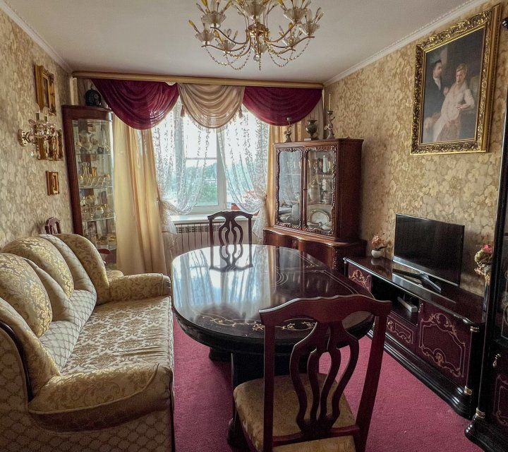 Продаётся 3-комнатная квартира, 71.9 м²