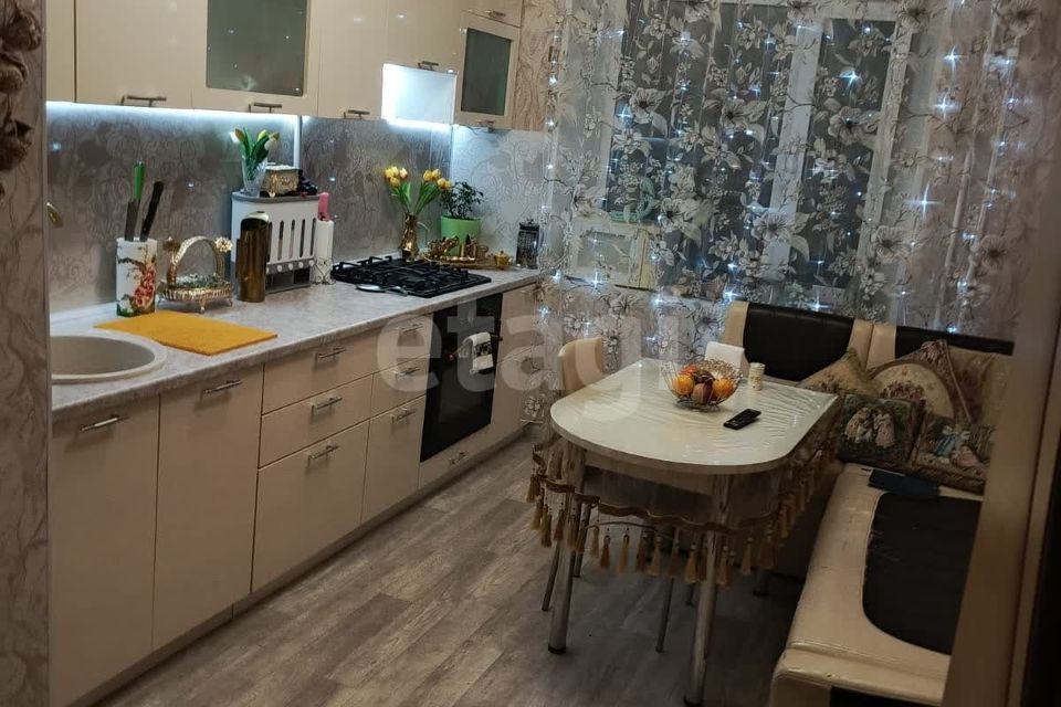 Продаётся 3-комнатная квартира, 68.6 м²