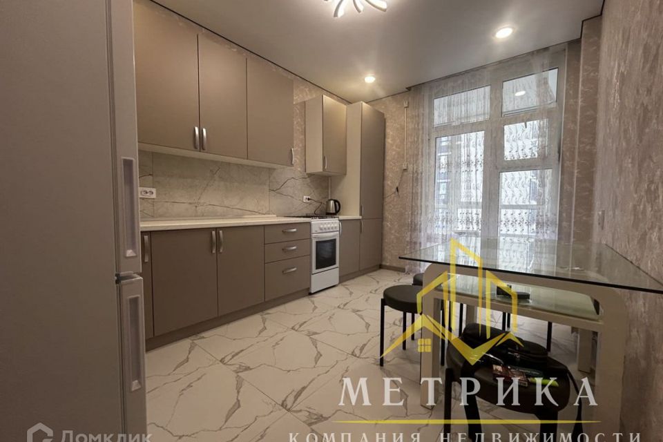 Сдаётся 1-комнатная квартира, 43 м²