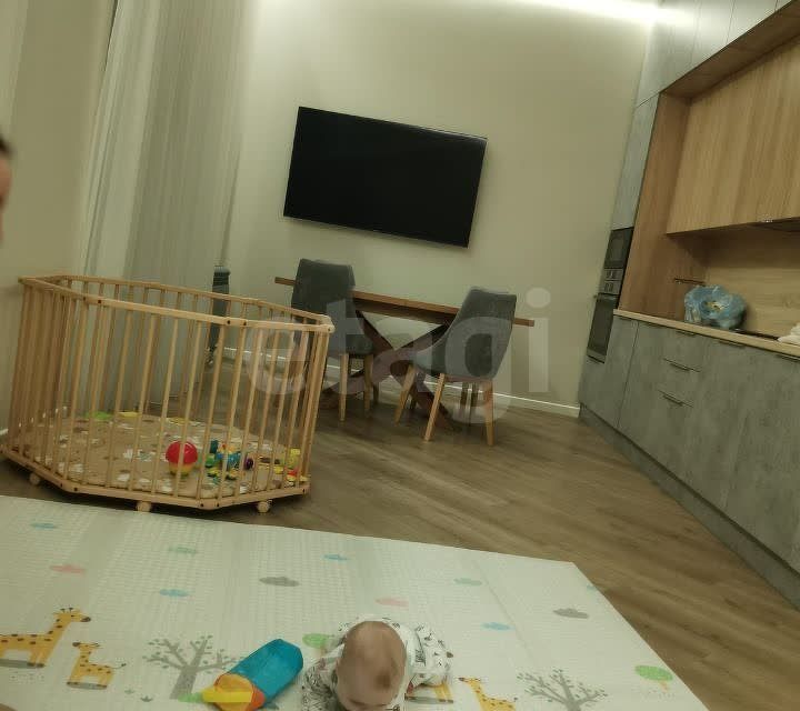 Продаётся 3-комнатная квартира, 75 м²