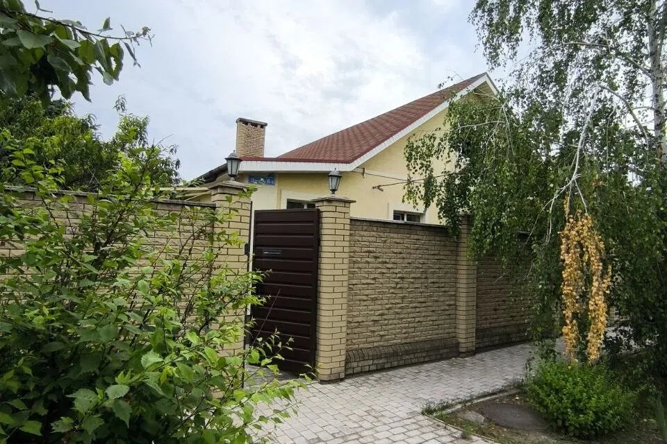 Продаётся 2-этажный дом, 147.5 м²