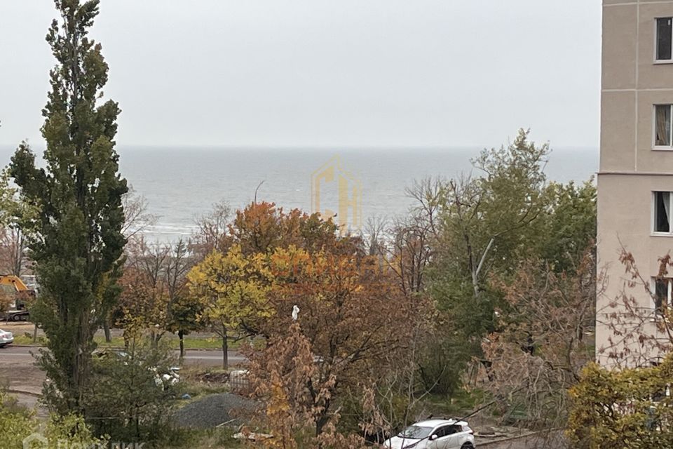 Продаётся 2-комнатная квартира, 42.4 м²