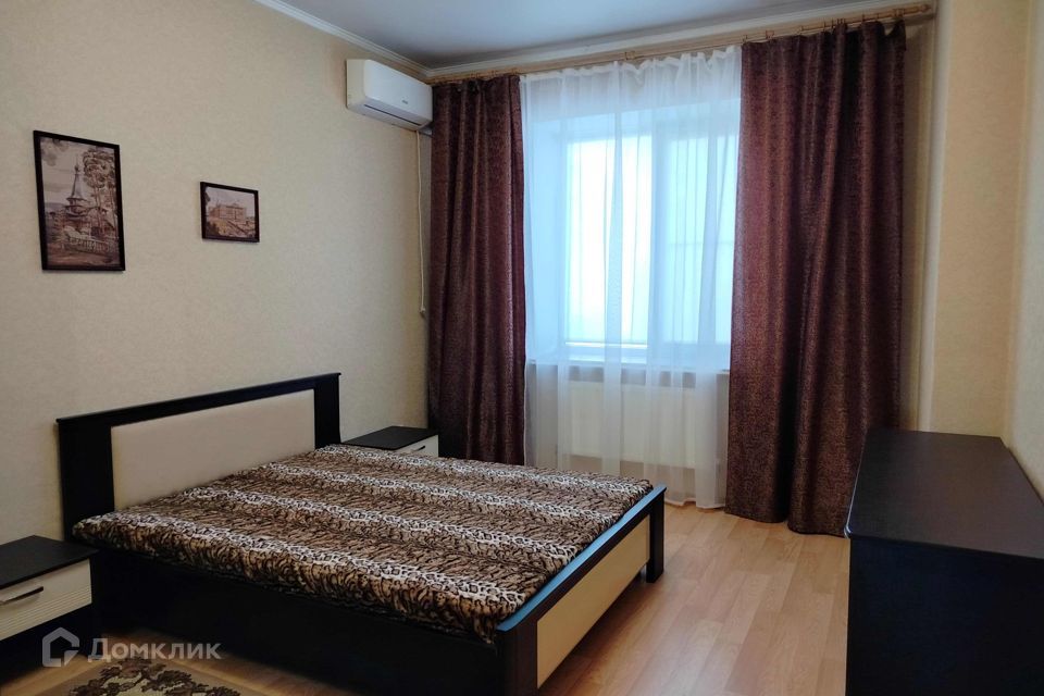 Сдаётся 2-комнатная квартира, 60 м²
