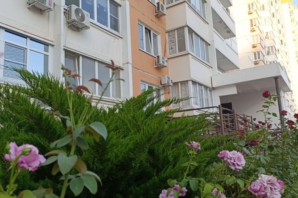 Продаётся 2-комнатная квартира, 54.2 м²