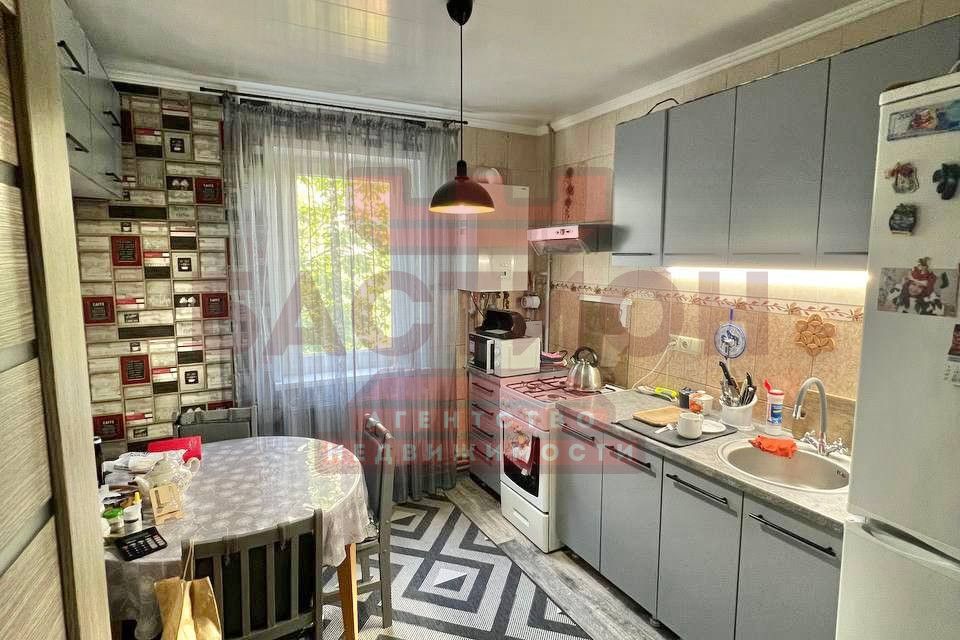 Продаётся 3-комнатная квартира, 72.8 м²