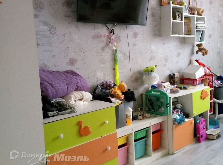 Продаётся 2-комнатная квартира, 62.8 м²