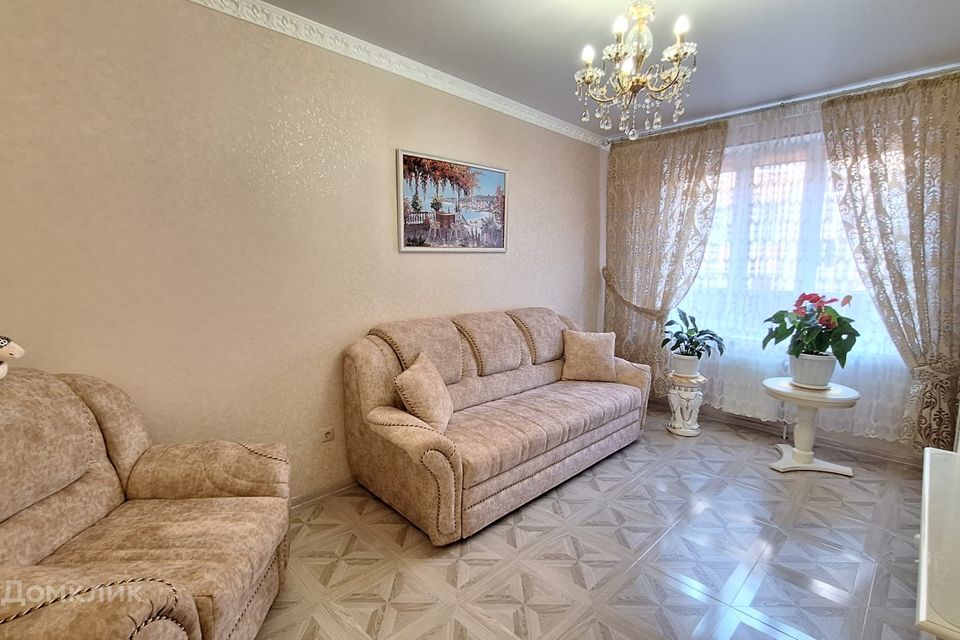 Продаётся 2-комнатная квартира, 61 м²