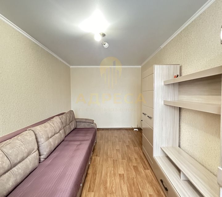 Продаётся 2-комнатная квартира, 57.2 м²