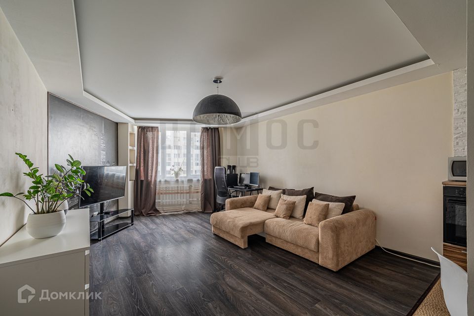 Продаётся 1-комнатная квартира, 48.3 м²