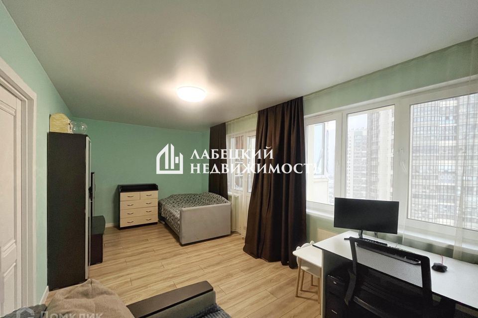 Продаётся 2-комнатная квартира, 60.9 м²