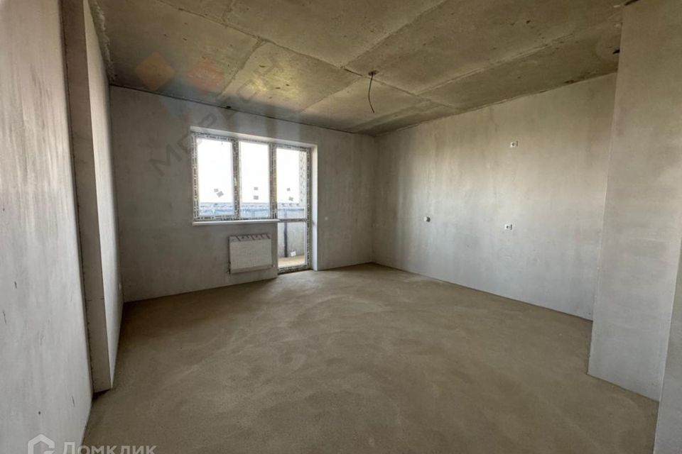 Продаётся 2-комнатная квартира, 82.2 м²