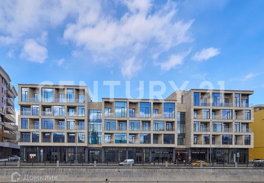 Продаётся 2-комнатная квартира, 126 м²