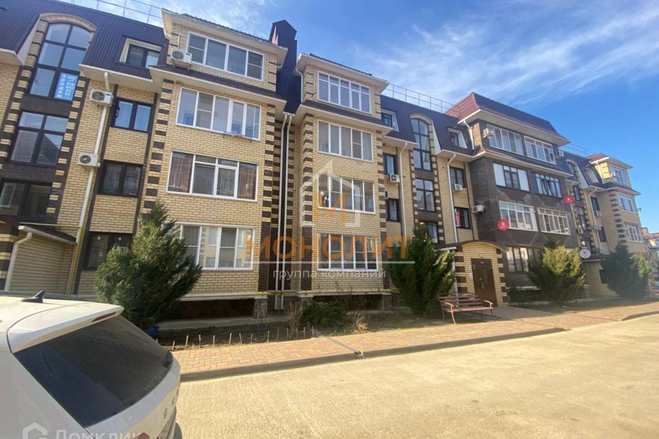 Продаётся 1-комнатная квартира, 38.3 м²