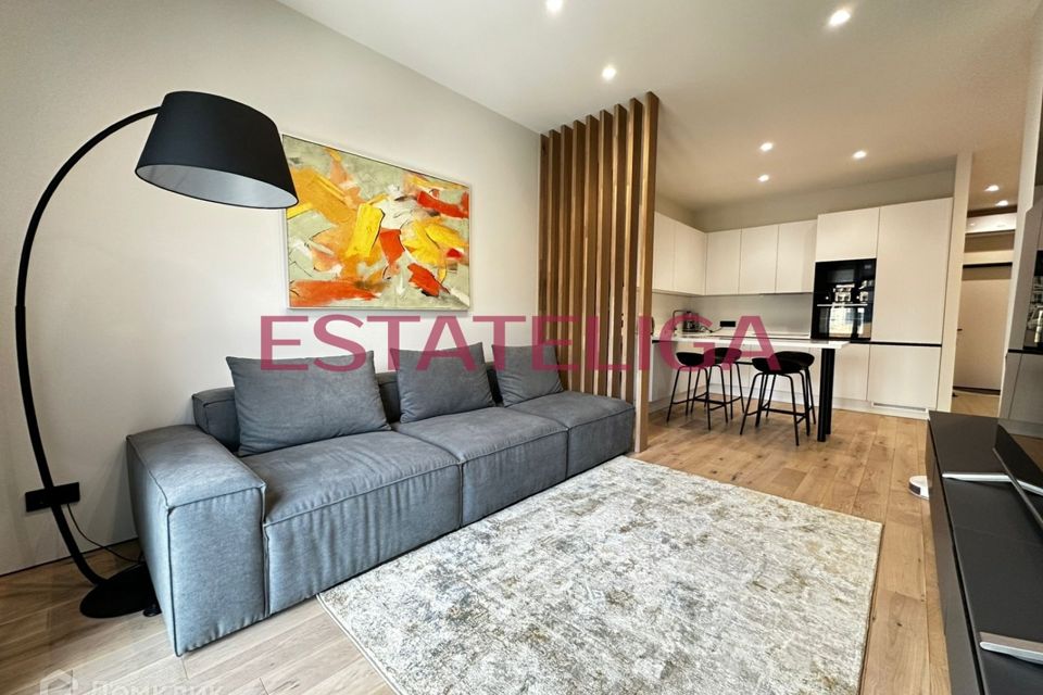 Сдаётся 2-комнатная квартира, 58 м²