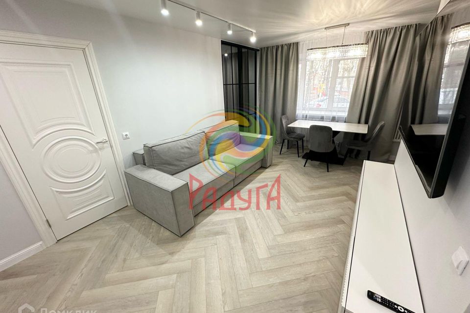Продаётся 2-комнатная квартира, 41.9 м²