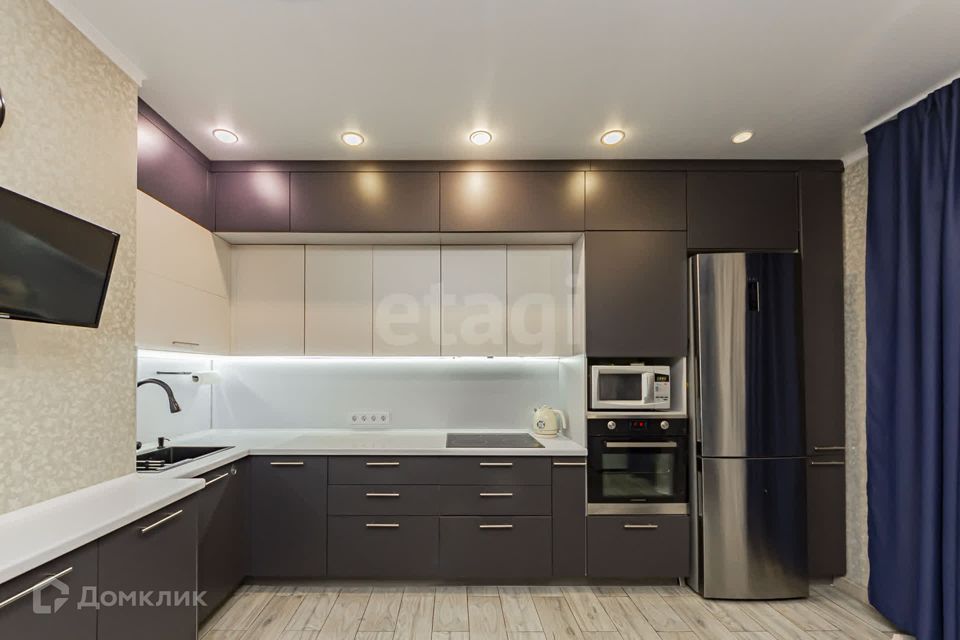 Продаётся 2-комнатная квартира, 59.3 м²