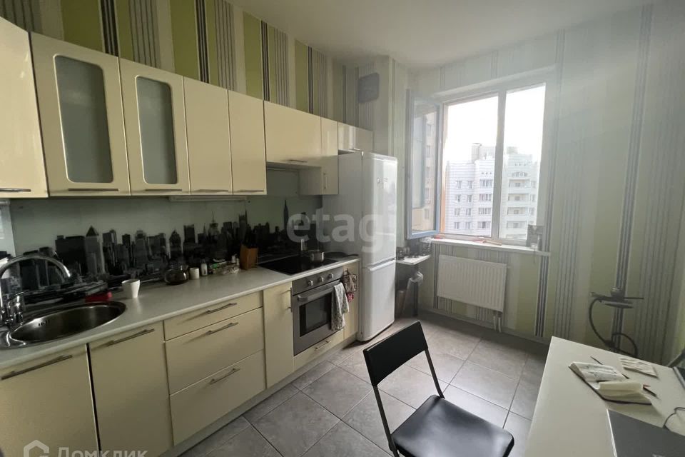 Продаётся 2-комнатная квартира, 64.8 м²