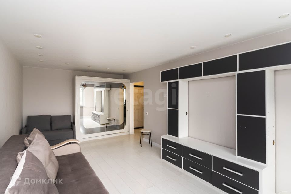Продаётся 1-комнатная квартира, 40.6 м²