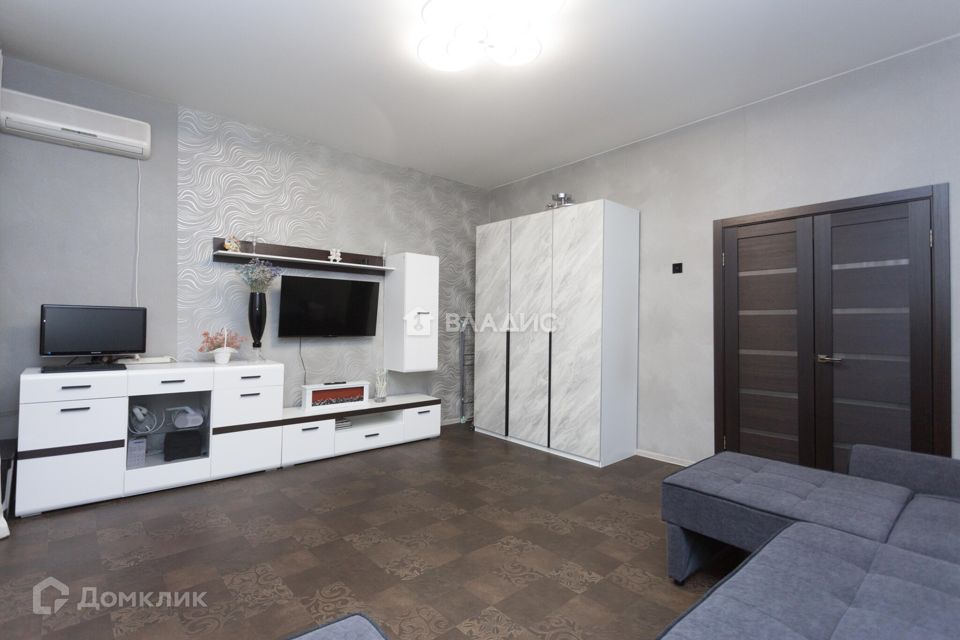 Продаётся 2-комнатная квартира, 65.3 м²