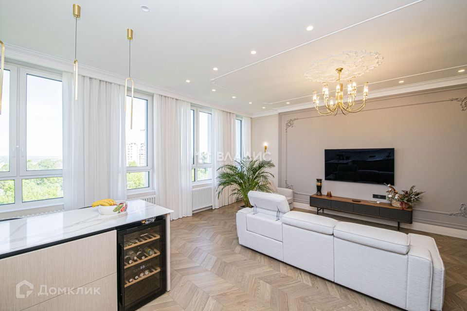 Продаётся 2-комнатная квартира, 64.2 м²