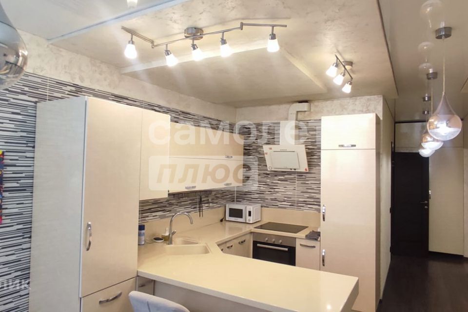 Продаётся 2-комнатная квартира, 63 м²