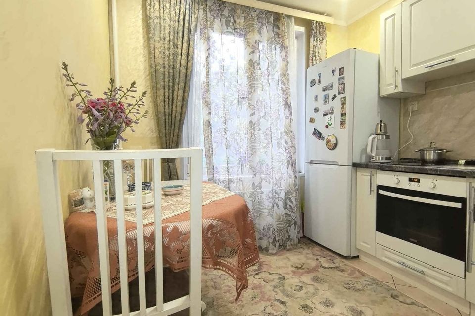 Продаётся 3-комнатная квартира, 49.1 м²