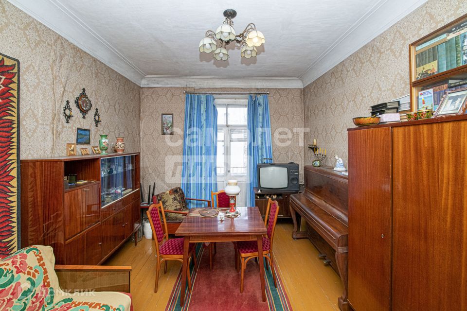 Продаётся 3-комнатная квартира, 77 м²
